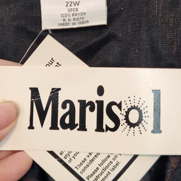 NWT Marisol Twinset Black Crushed Velvet 2 Pc Top & Pants Set Plus Women's 22W - Picture 3 of 7